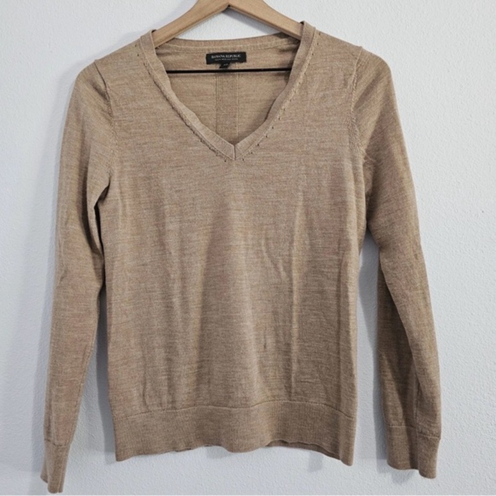 Banana Republic -‎ Merino Wool Sweater